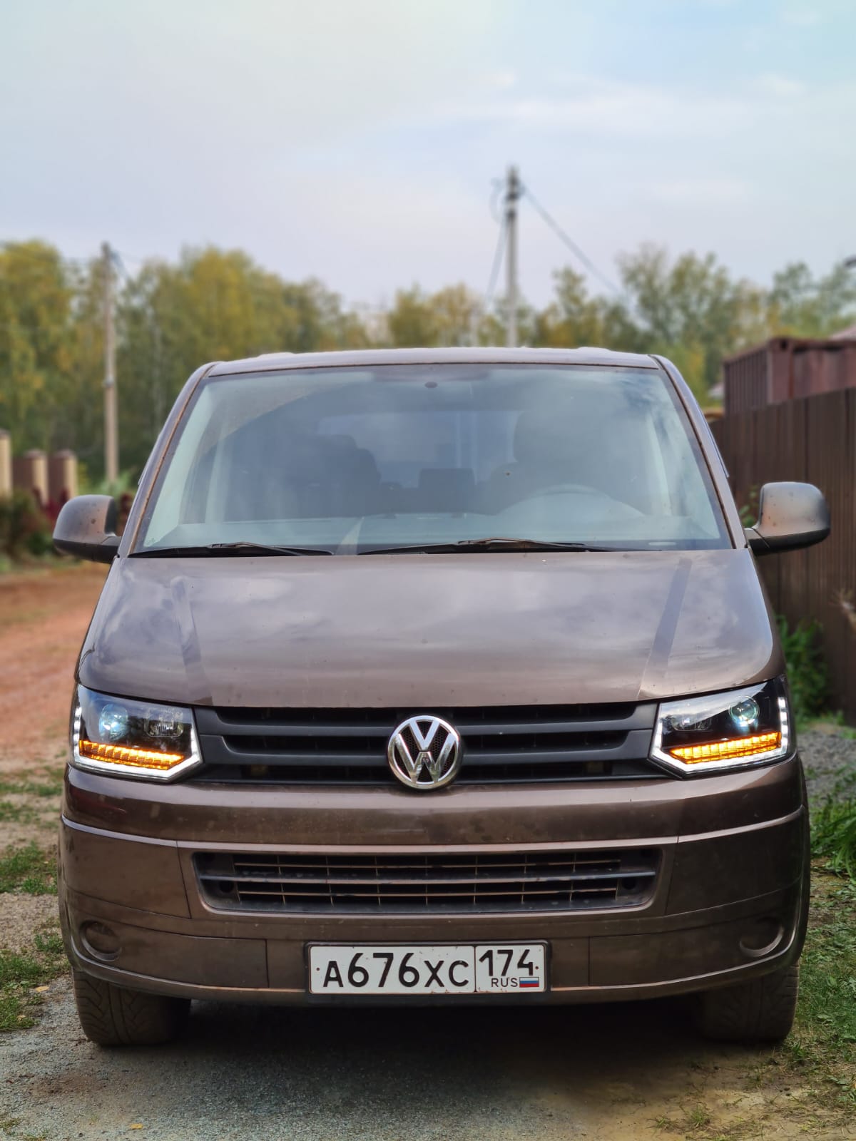 VW T5 GP 09-15 Фары в стиле T6 с бегающим поворотником черные piano black,  Dectane. Отзывы (3) — Купить в интернет-магазине Golf Tuning