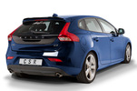 Volvo V40 12- Спойлер на крышку багажника глянцевый