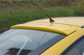Opel Calibra Козырек на заднее стекло
