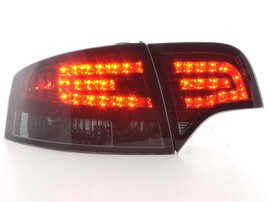 Audi A4 B7 04-08 Седан Фонари светодиодные, красно-тонированные