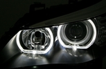 BMW E60 03-07 Фары с светодиодными ангельскими глазками черные